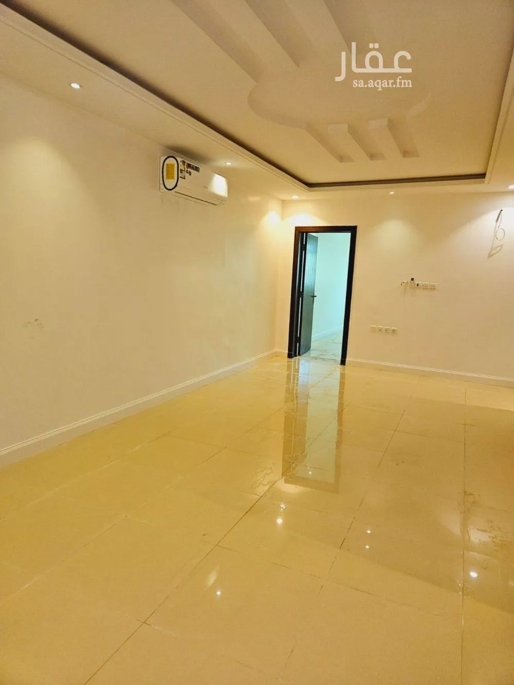3 bedroom floor in Al Aridh 2