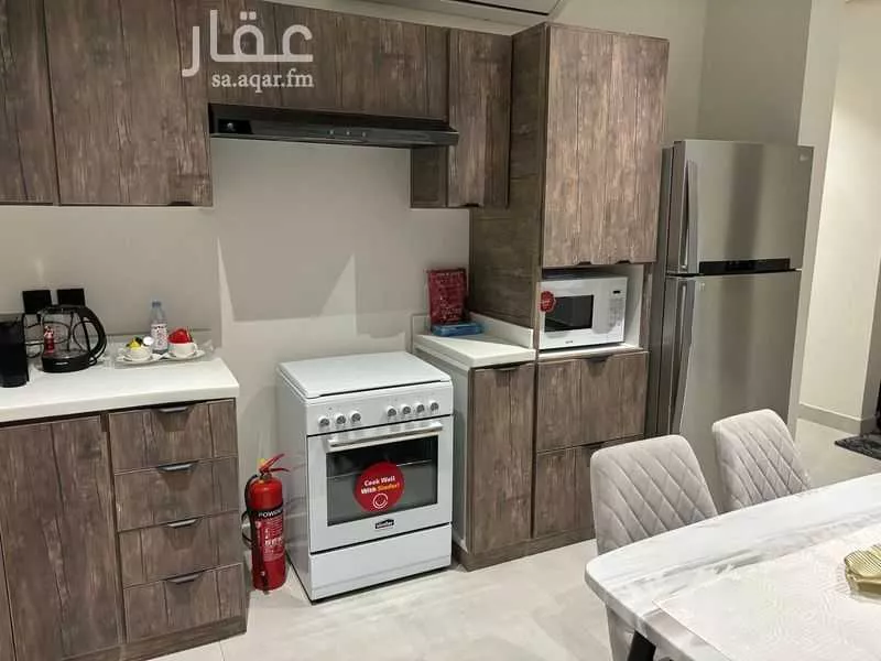 شقة 2 غرف في الحمرا 15