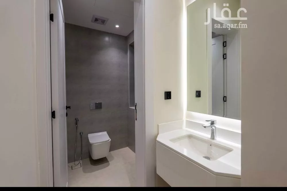 4 bedroom apartment in Al Bahr 11