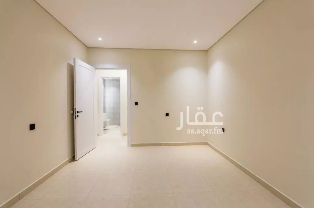 4 bedroom apartment in Al Bahr 15