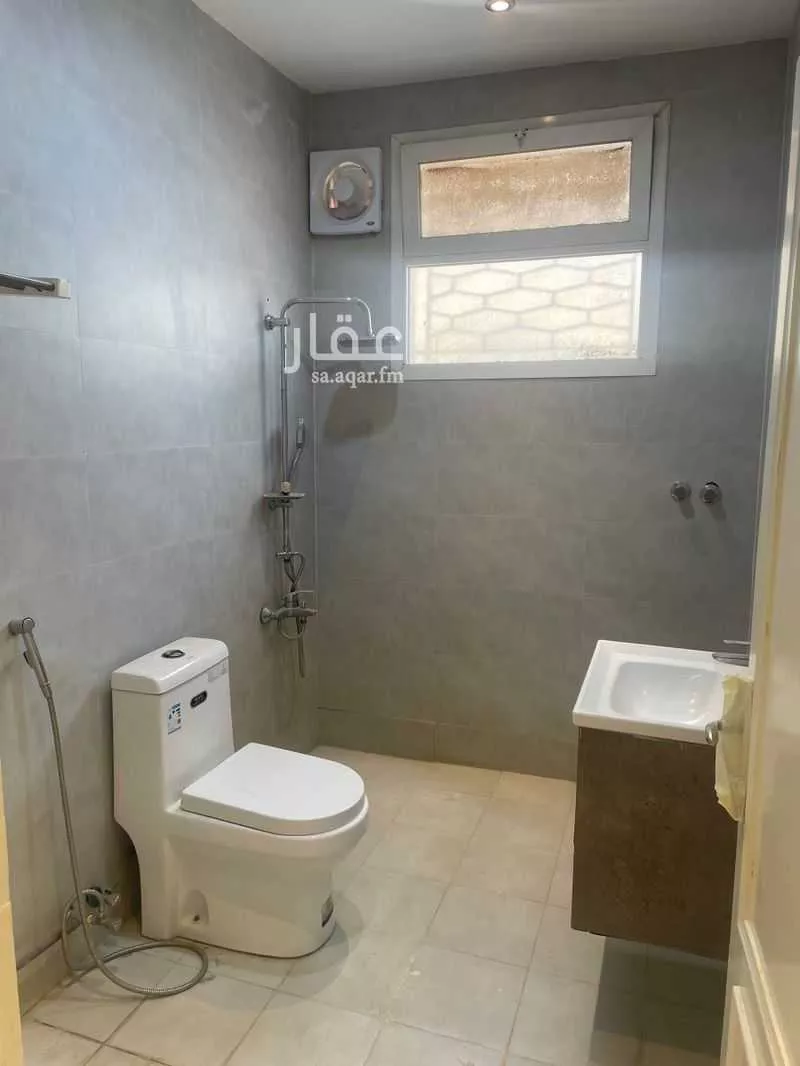 6 bedroom floor in Jarir 11