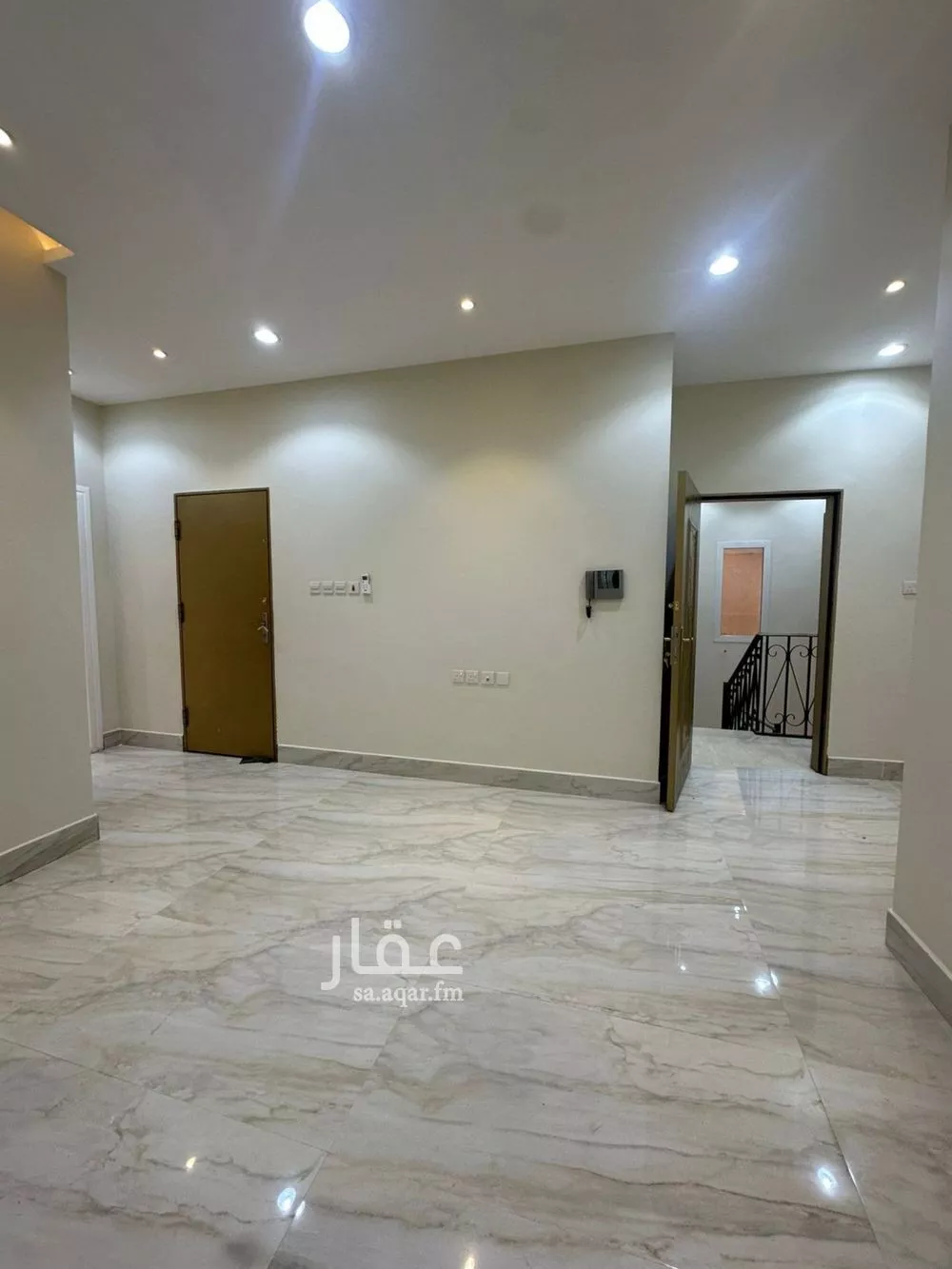 5 bedroom floor in Al Narjis 8