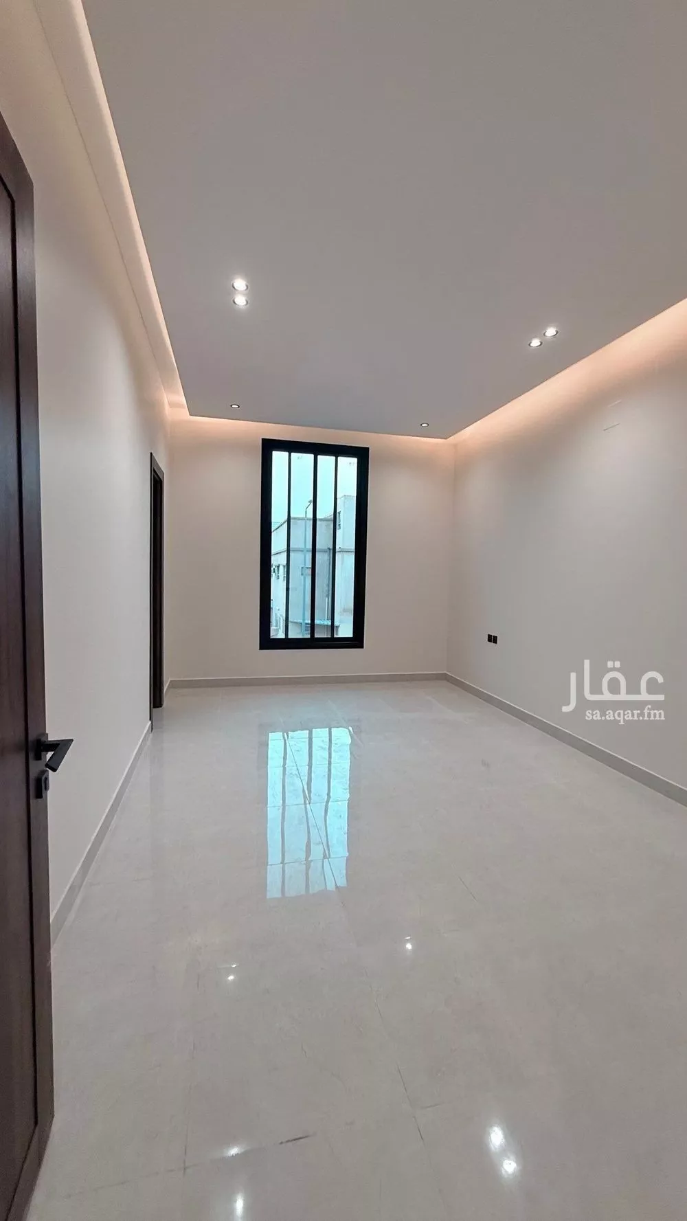 5 bedroom villa in Al Uraija Al Gharbiyah 8