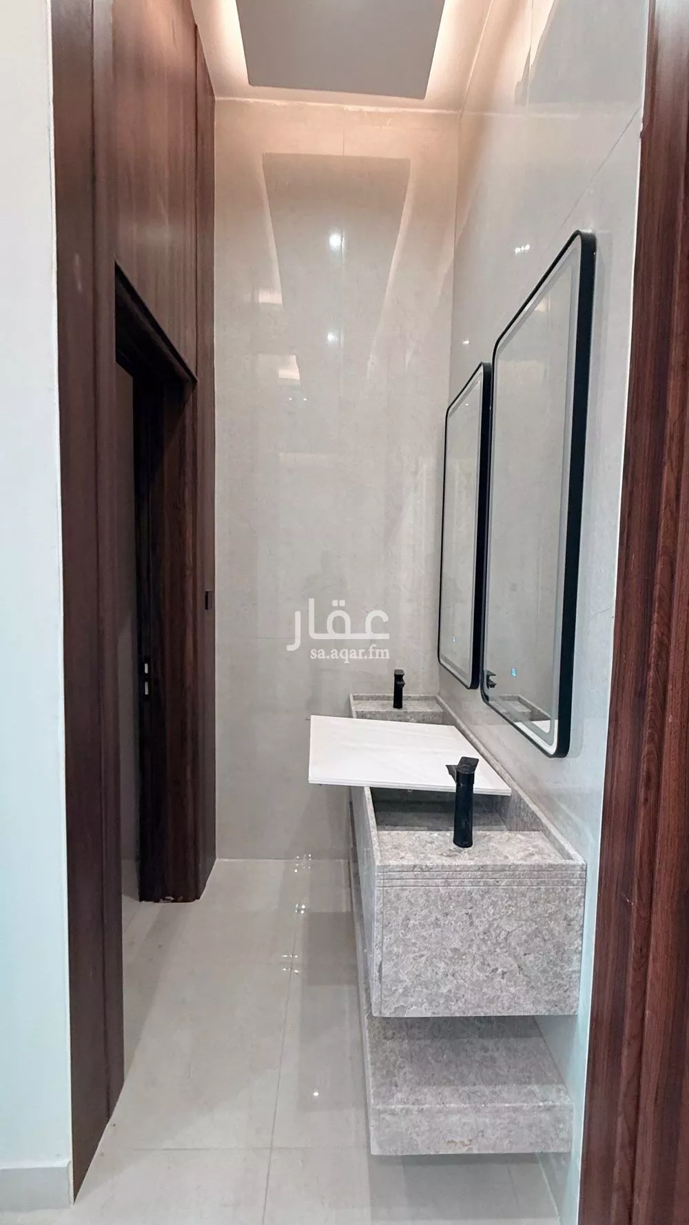5 bedroom villa in Al Uraija Al Gharbiyah 10