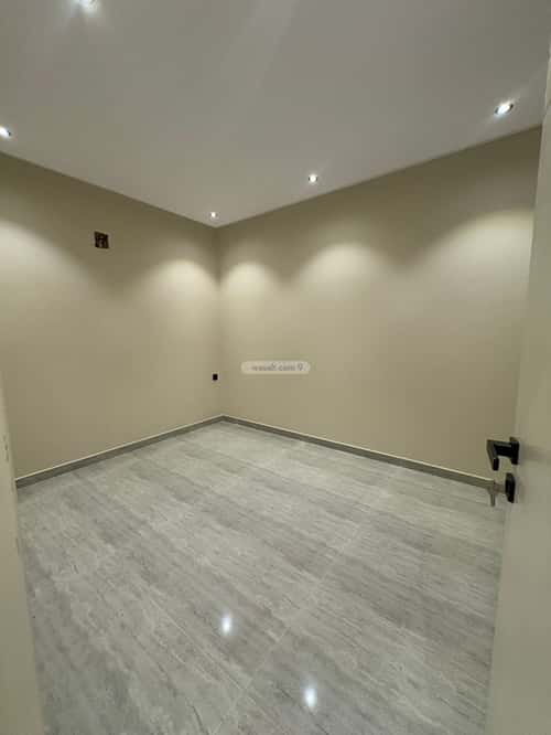 4 bedroom villa in Al Uraija Al Gharbi 1