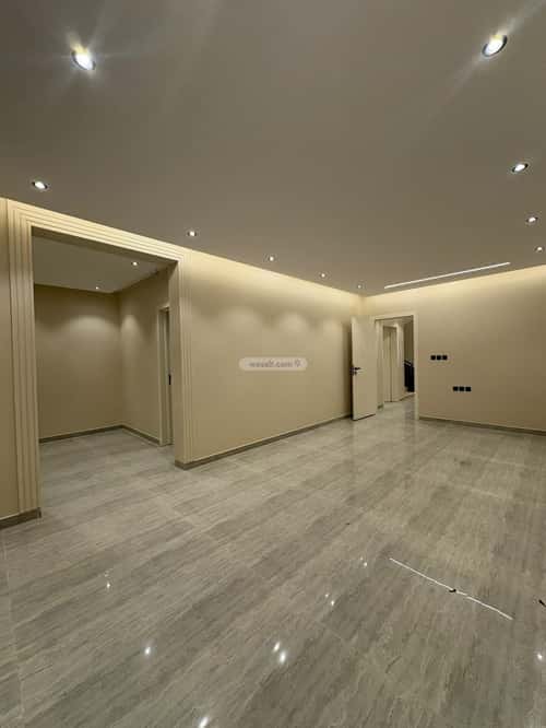 4 bedroom villa in Al Uraija Al Gharbi 3