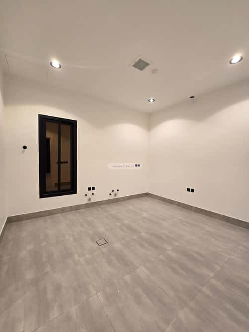 4 bedroom apartment in Al Yarmouk 8