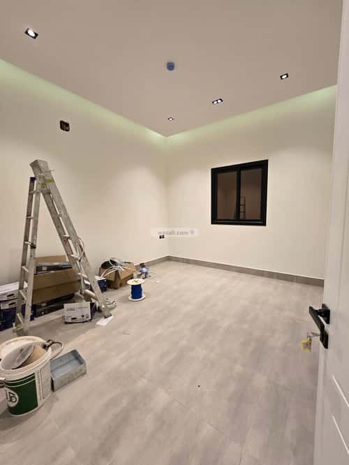 4 bedroom apartment in Al Yarmouk 7