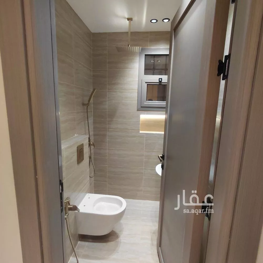 7 bedroom villa in Al Yarmouk, Riyadh 13