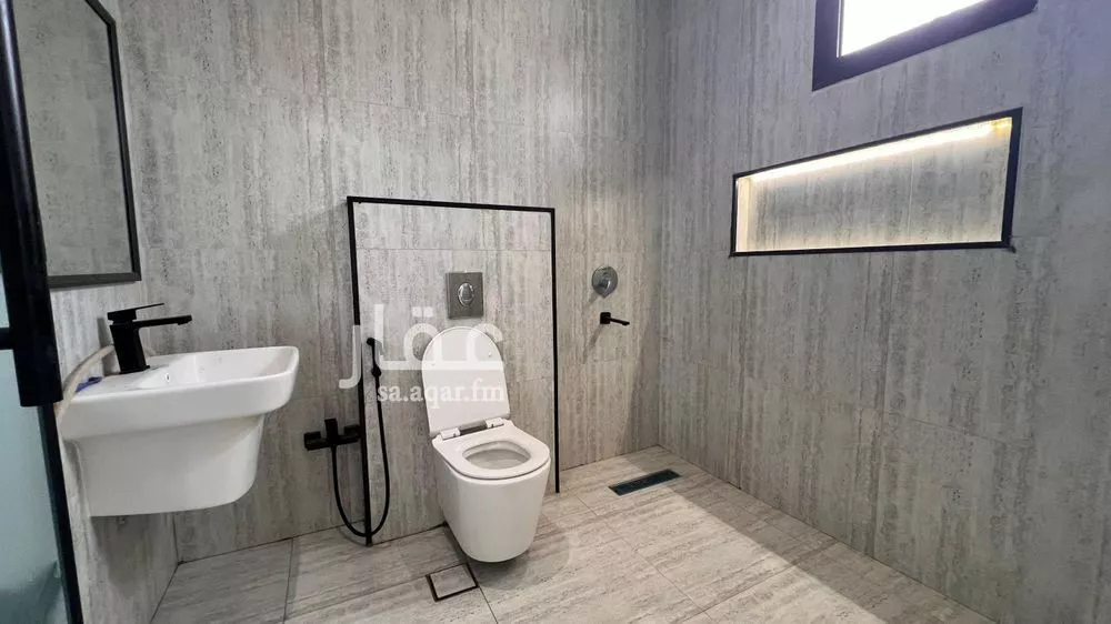 3 bedroom apartment in Al Rimal 3