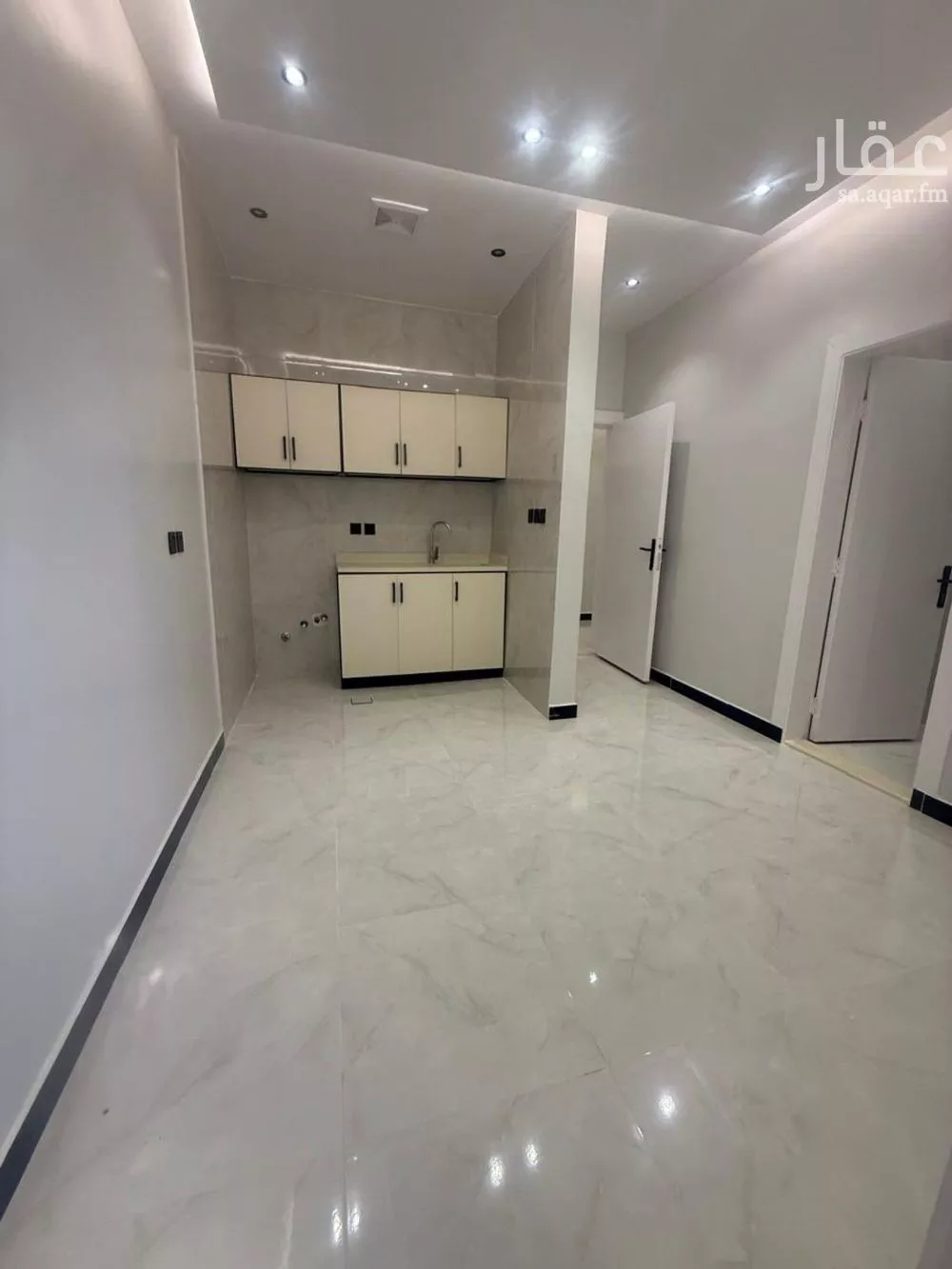 شقة 1 غرف في الحمراء 5