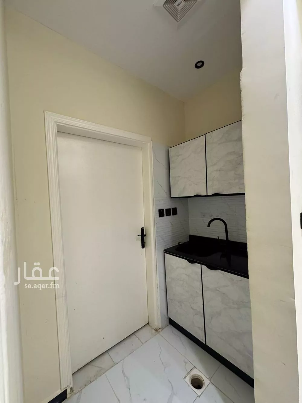 شقة 1 غرف في الملك فيصل 1