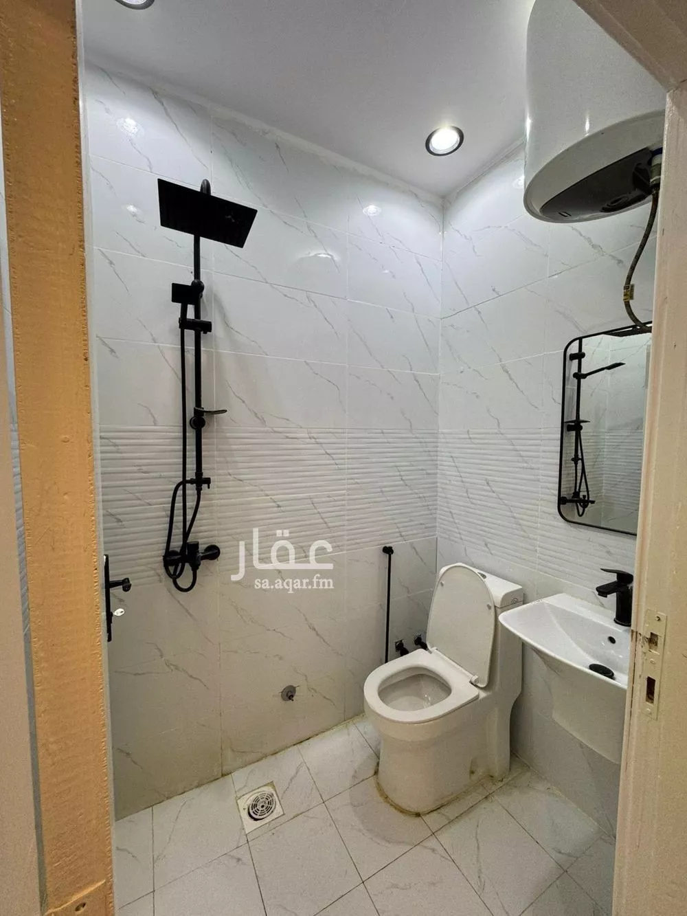 شقة 1 غرف في الملك فيصل 5