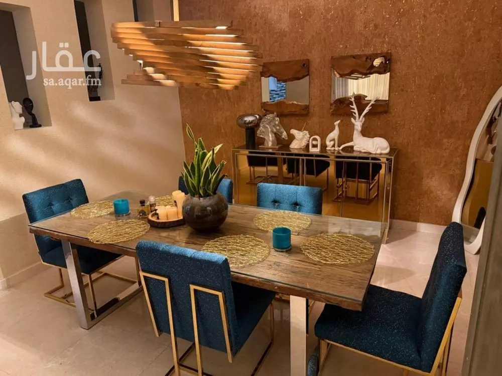 4 bedroom villa in Irqah 5