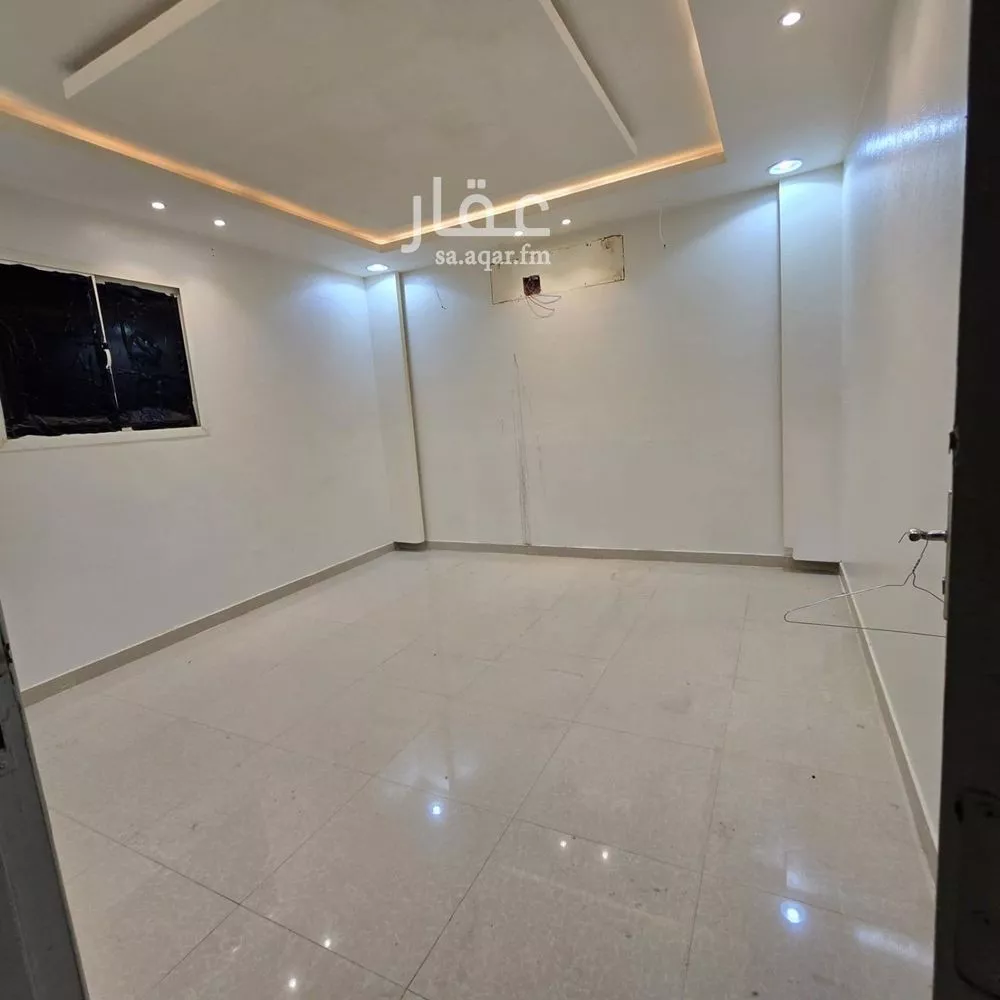 5 bedroom villa in Tuwaiq 4