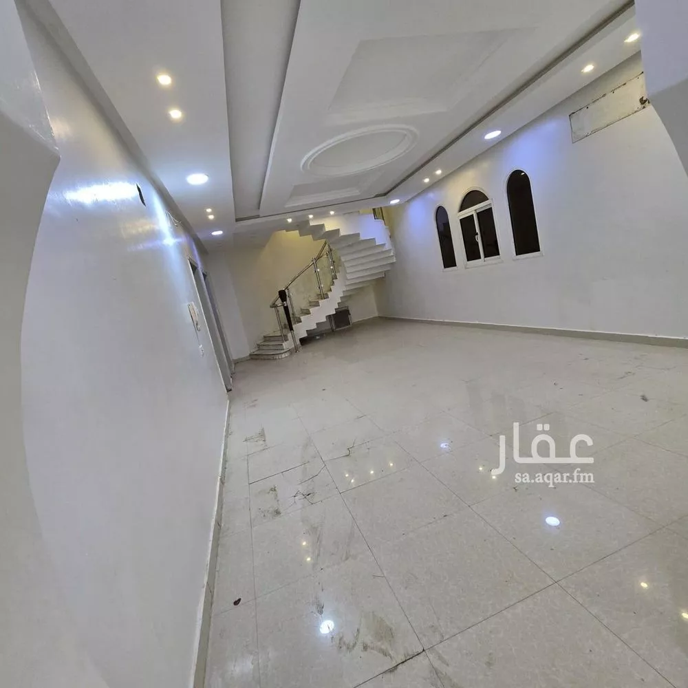 5 bedroom villa in Tuwaiq 6
