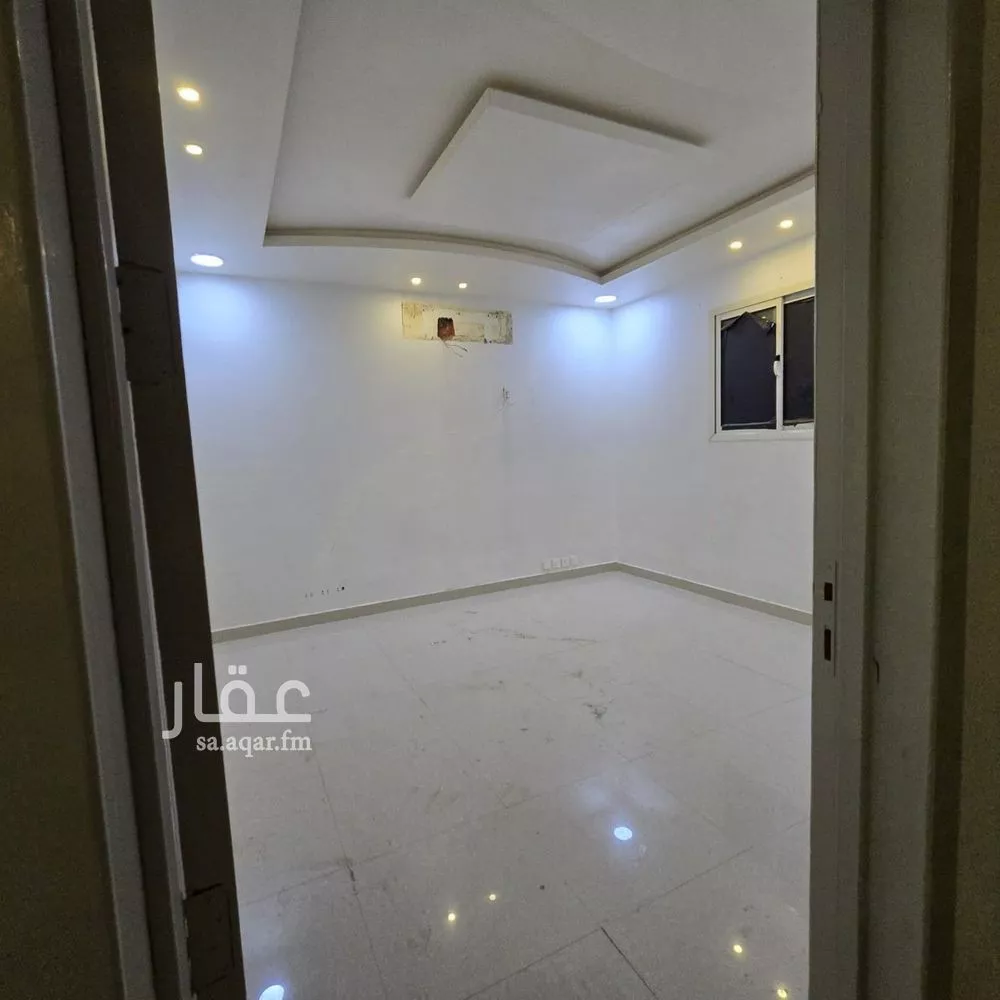 5 bedroom villa in Tuwaiq 8