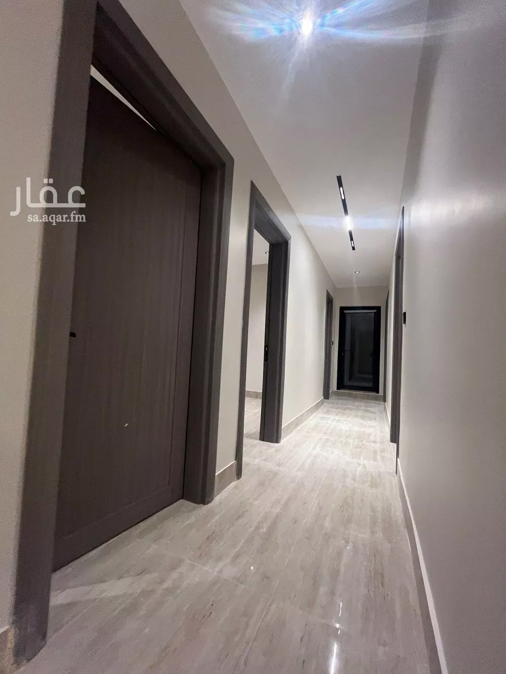 شقة 4 غرف في الندى 8