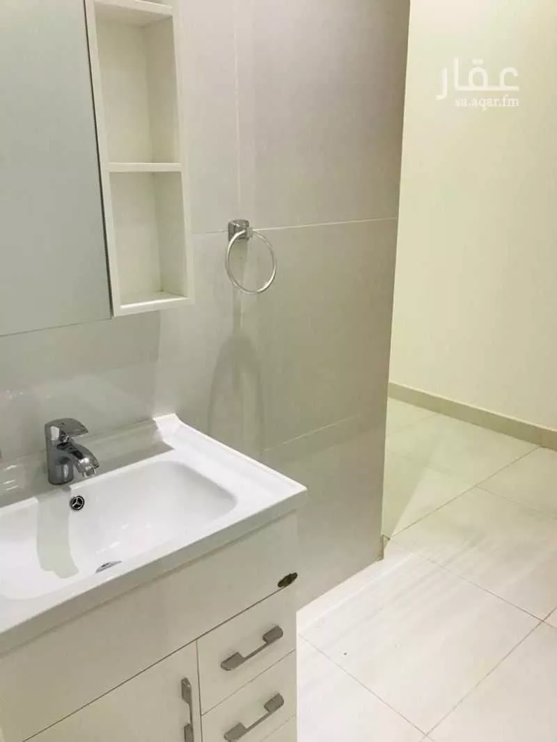 5 bedroom floor in Al Qairawan 16