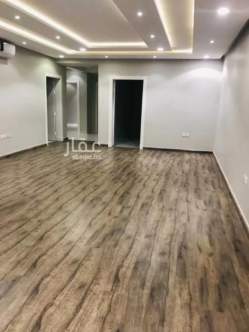 5 bedroom floor in Al Qairawan 5