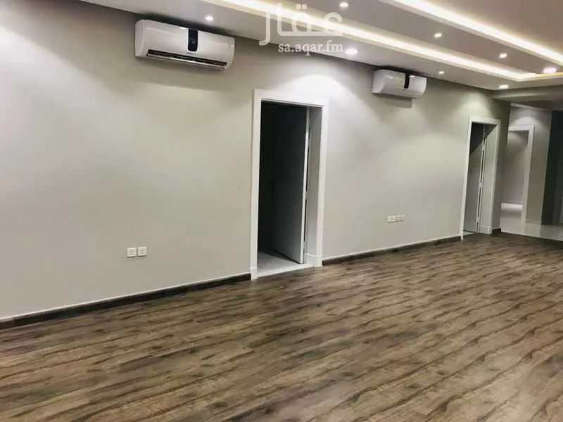 5 bedroom floor in Al Qairawan 8