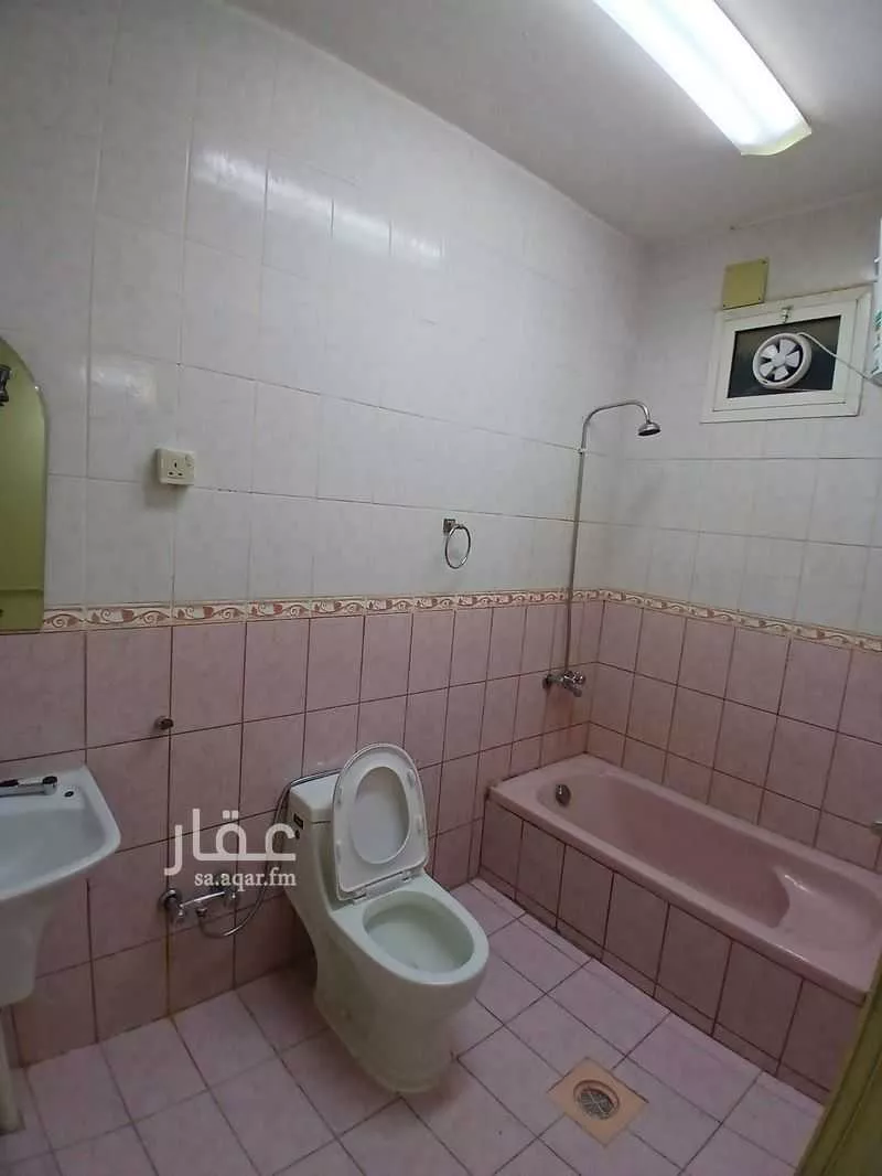 دور 3 غرف في الملك فيصل 8