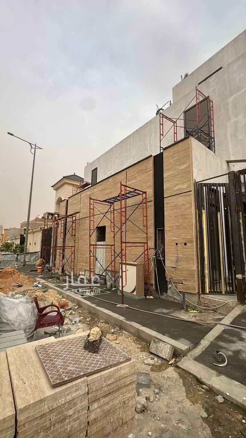 فيلا 5 غرف في الملقا 11