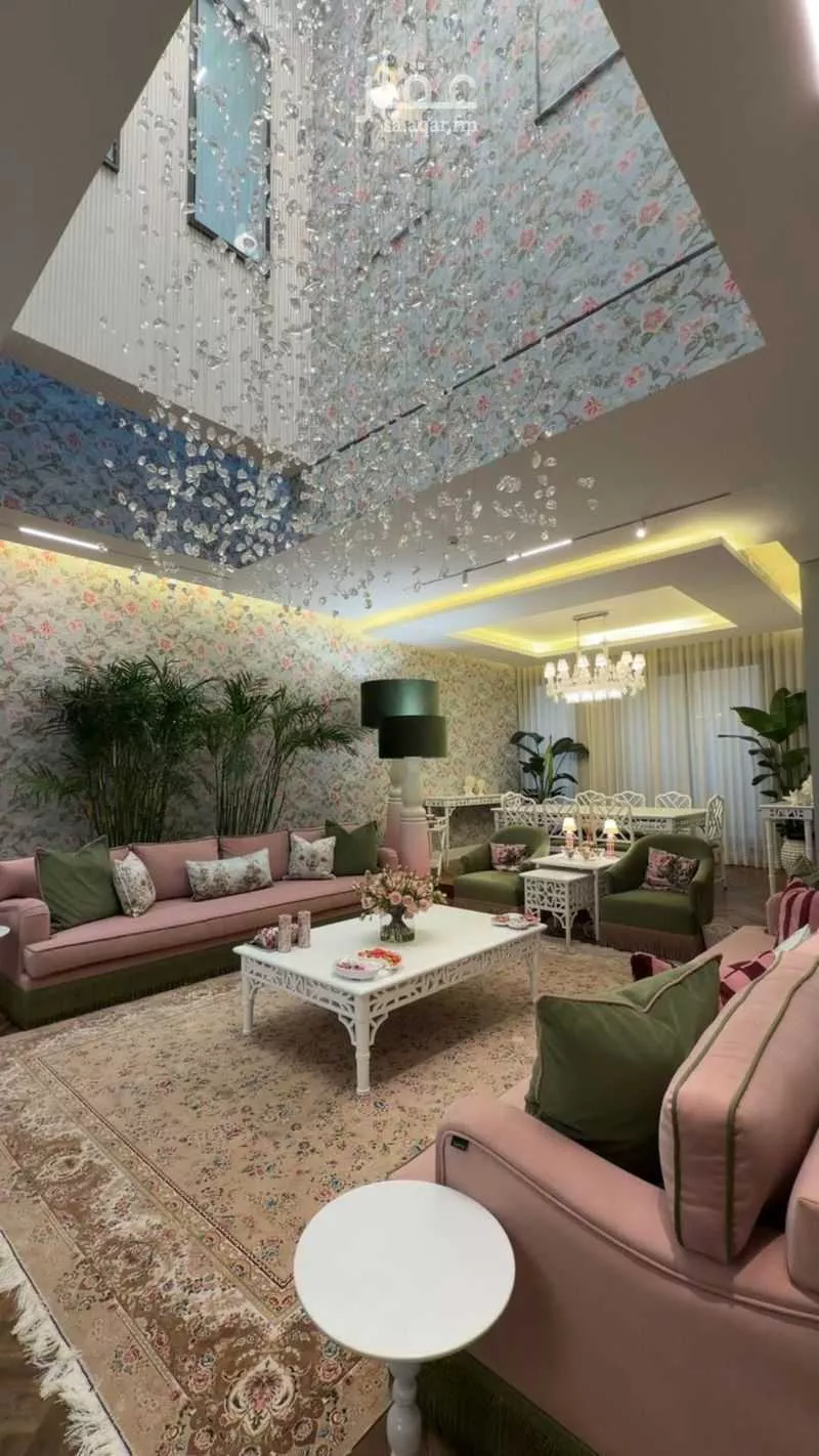 8 bedroom villa in Al Malqa 13