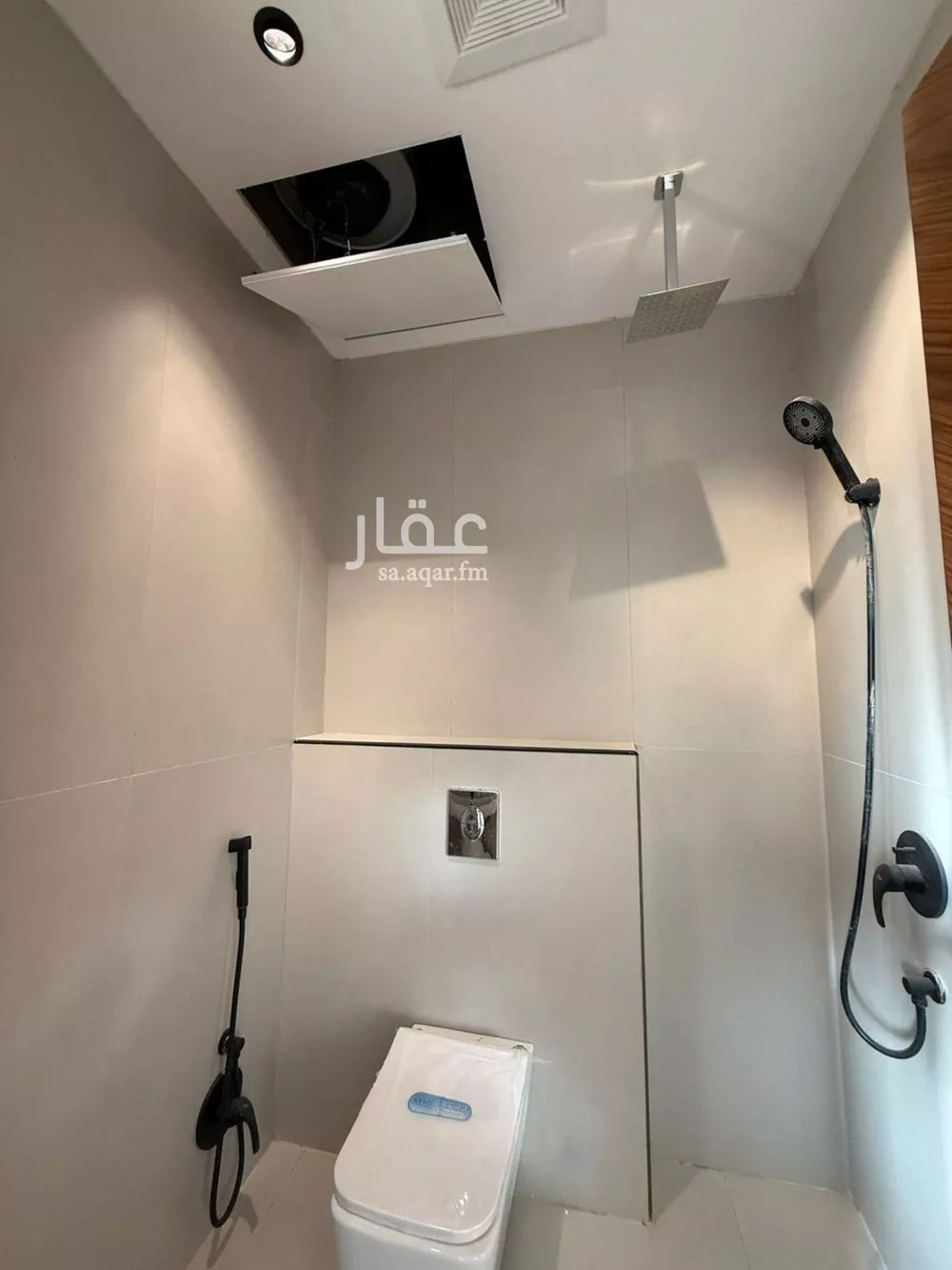 6 bedroom villa in Al Mahdiyyah 14