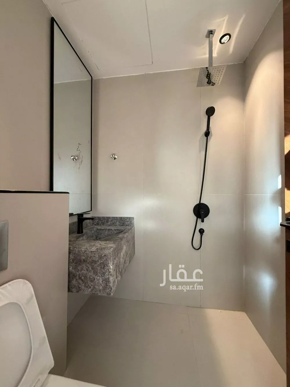6 bedroom villa in Al Mahdiyyah 23