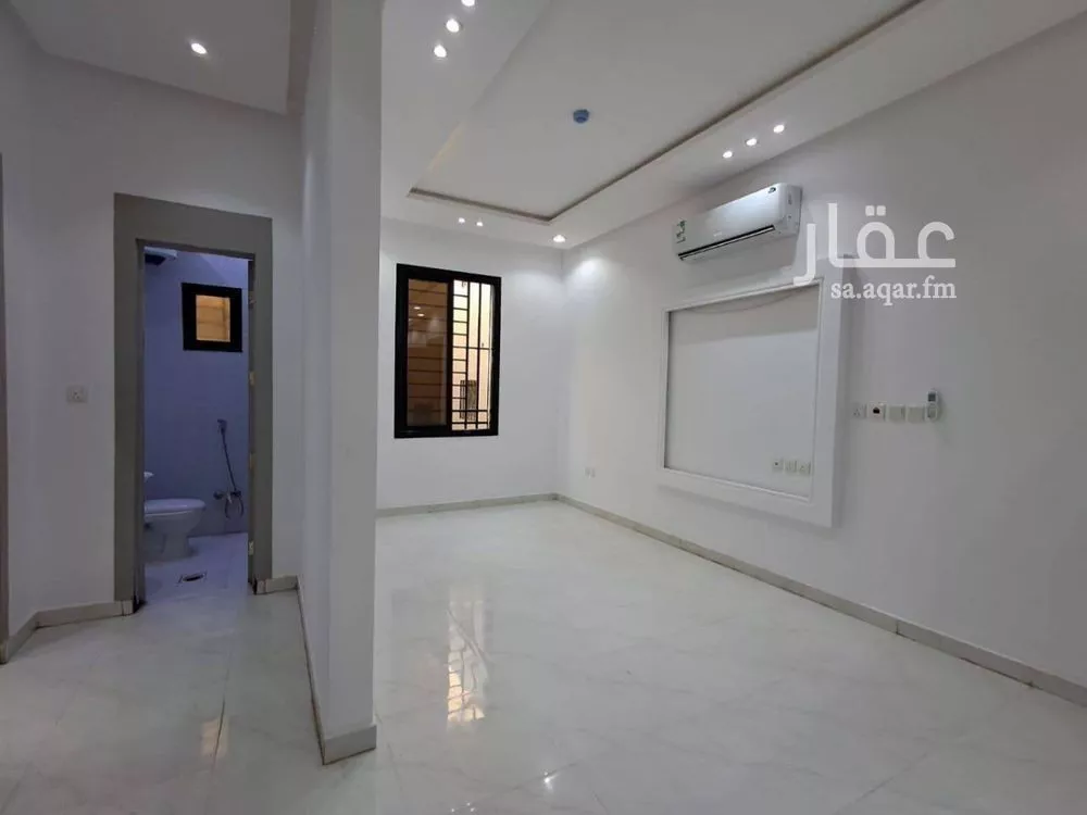 شقة 3 غرف في الرمال 5