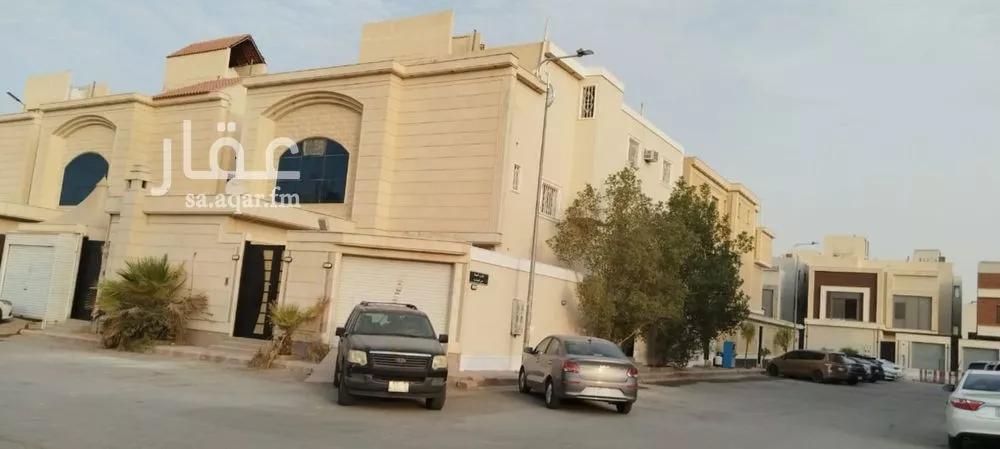 فيلا 12 غرف في المونسية