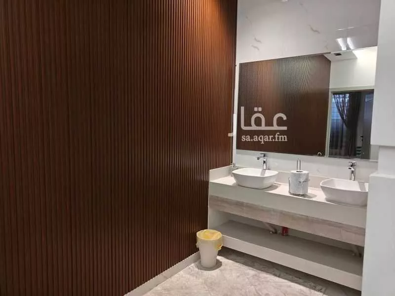5 bedroom villa in Badr 2