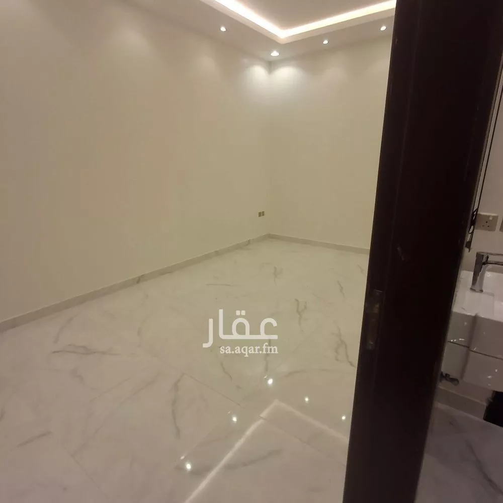 دور 3 غرف في النرجس 10