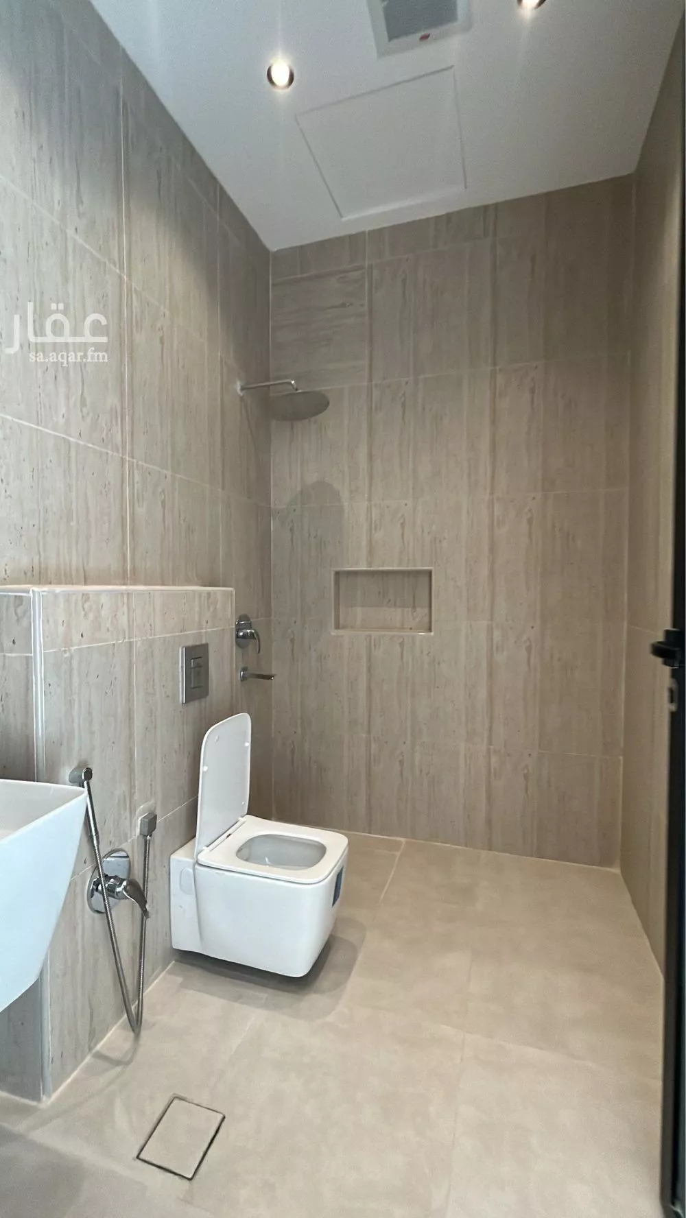 4 bedroom floor in Al Narjis 14