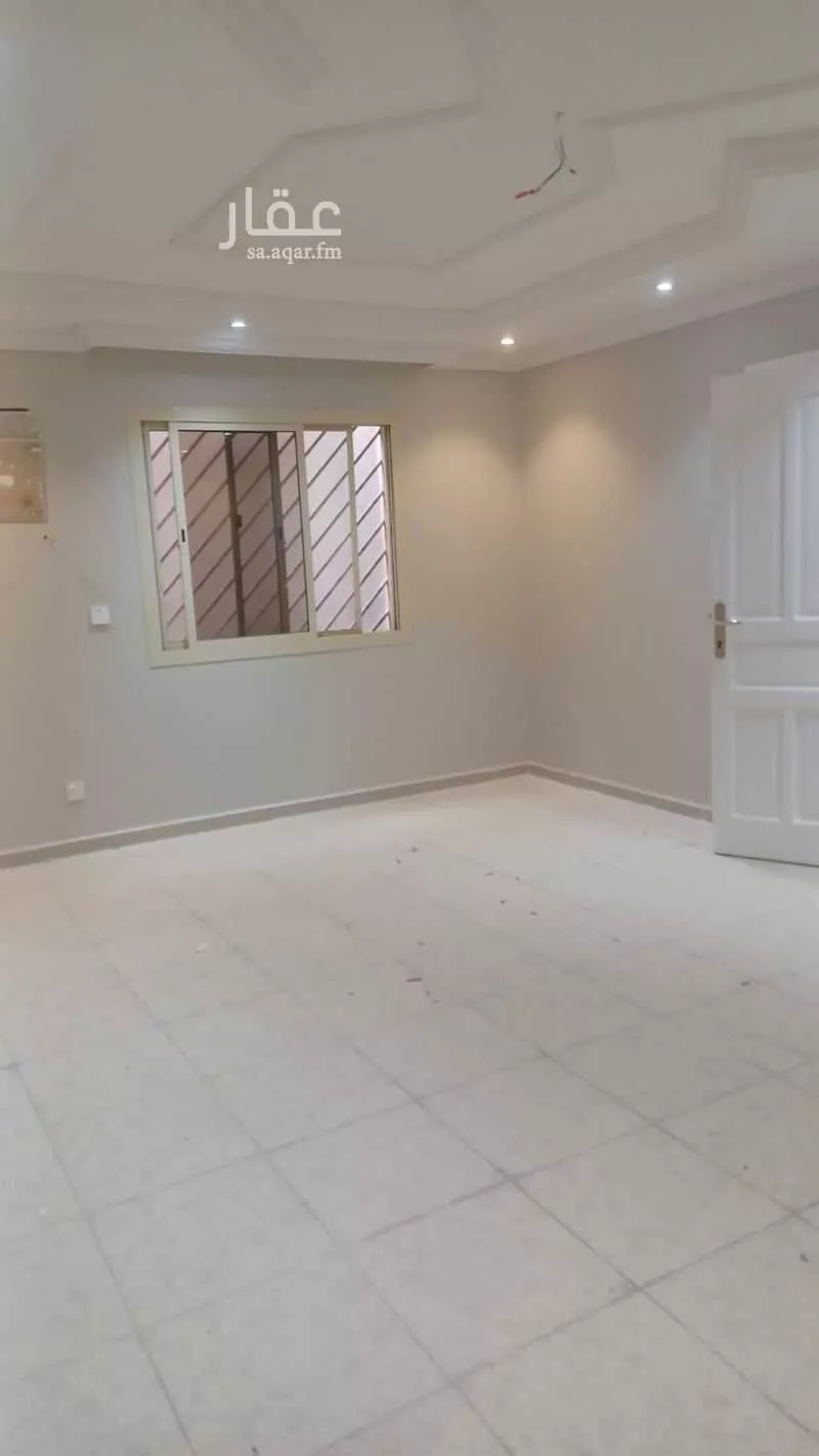 شقة 4 غرف في بطحاء قريش 4