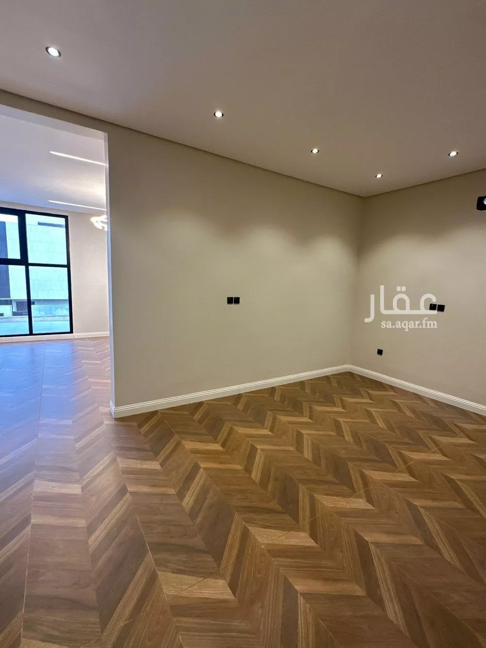 8 bedroom villa in Ash Sharq 12