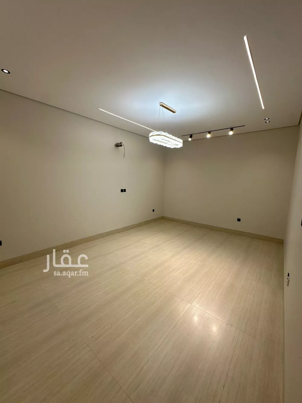 8 bedroom villa in Ash Sharq 7