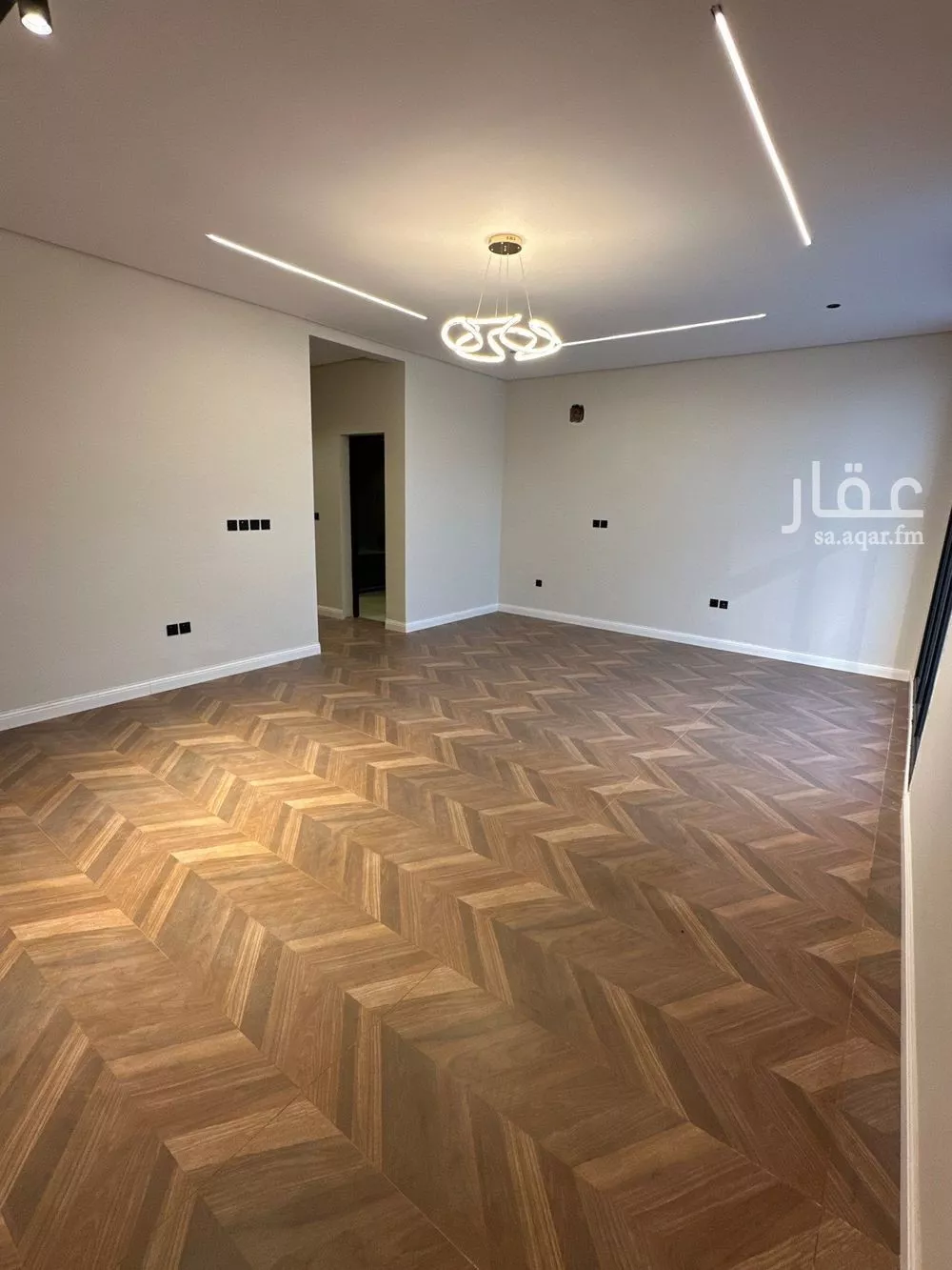 8 bedroom villa in Ash Sharq 10