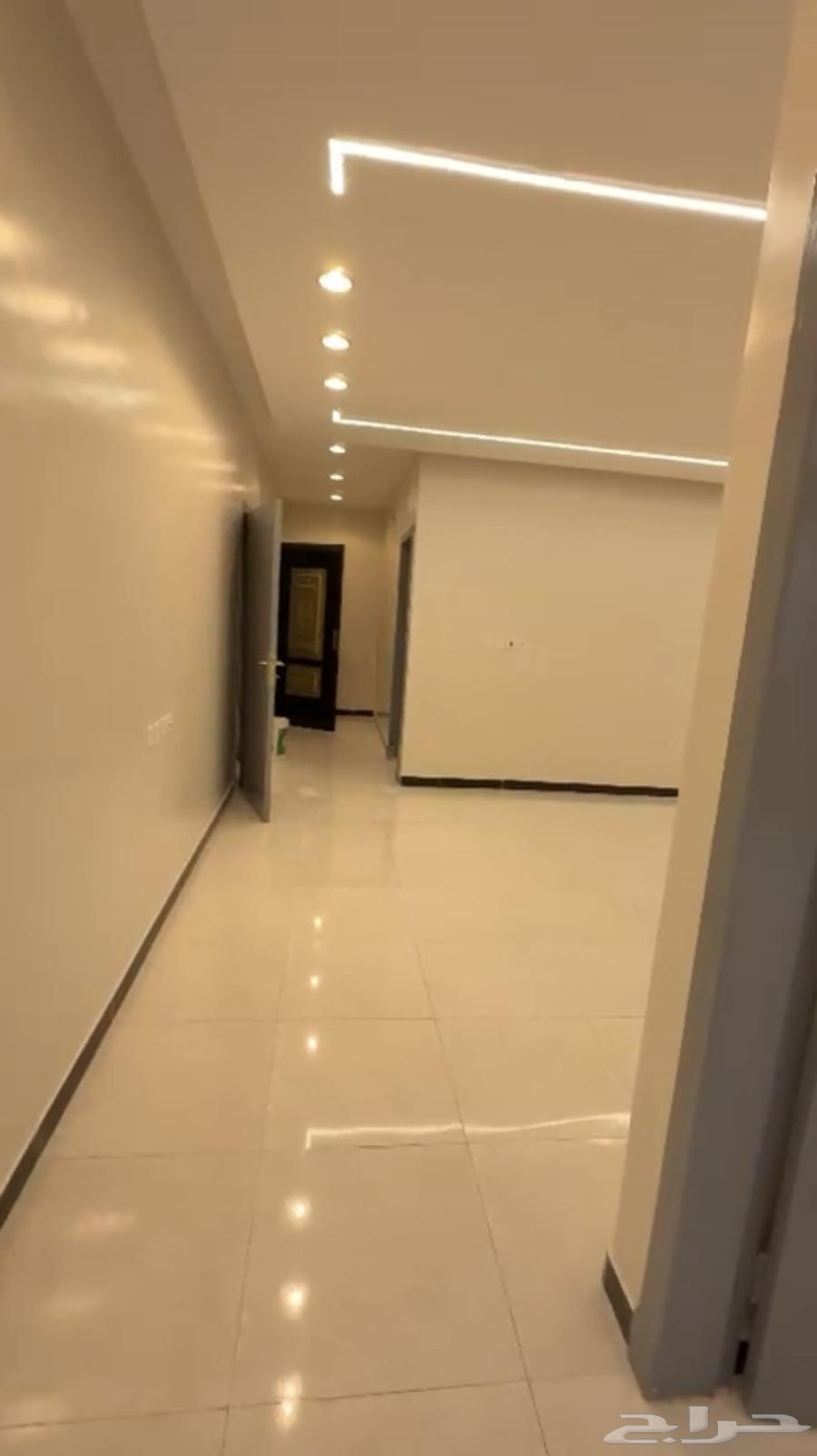 شقة 4 غرف في طويق 2