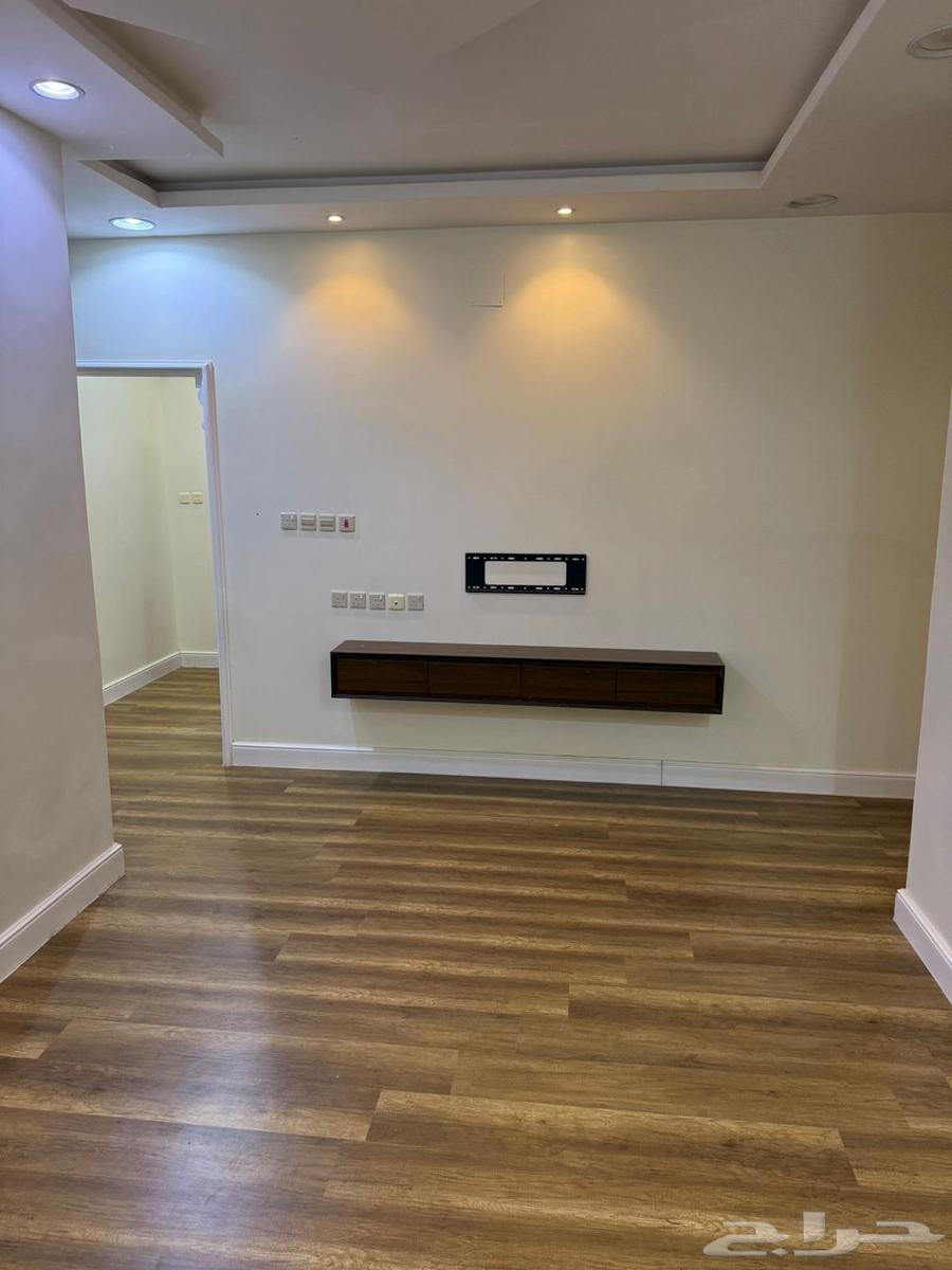 شقة 3 غرف في النهضة 1