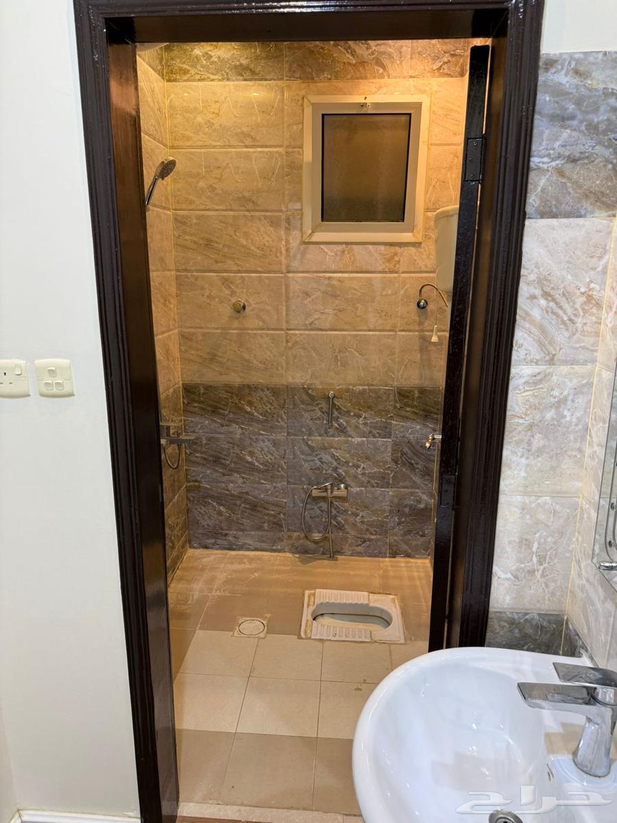 شقة 3 غرف في النهضة 5