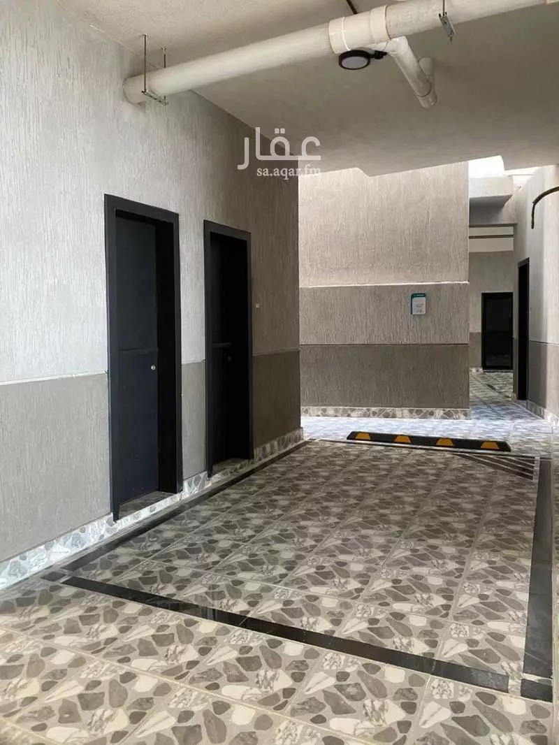 شقة 5 غرف في الريان 1