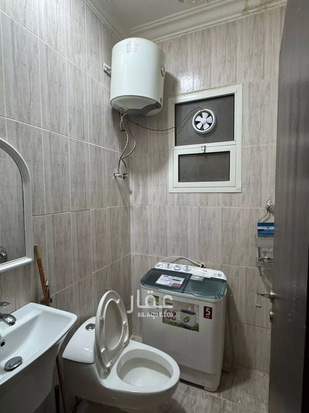 دور 1 غرف في العارض 3