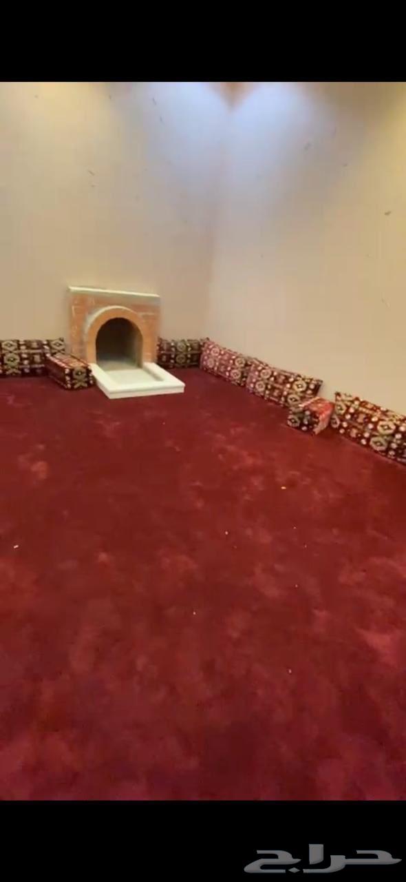 فيلا 7 غرف في عكاظ 3