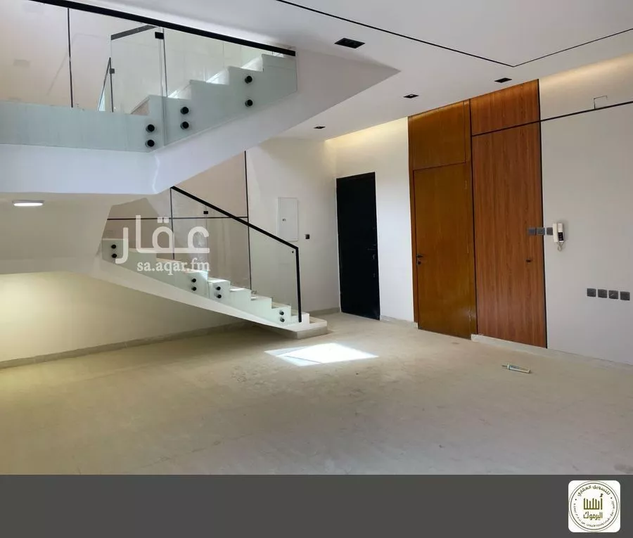 6 bedroom villa in Al Rimal 1