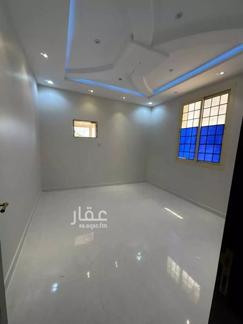 4 bedroom apartment in Az Zomorod 4