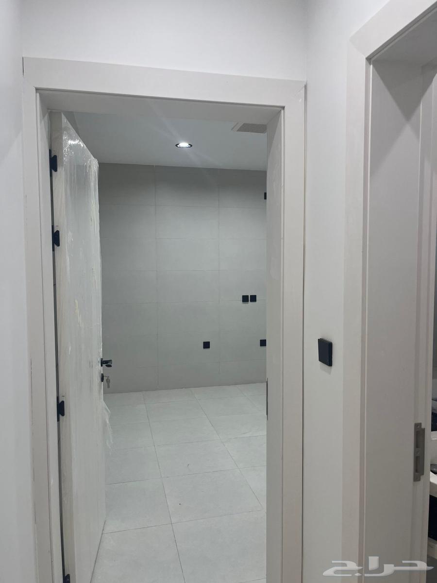 شقة 5 غرف في الفيحاء 3