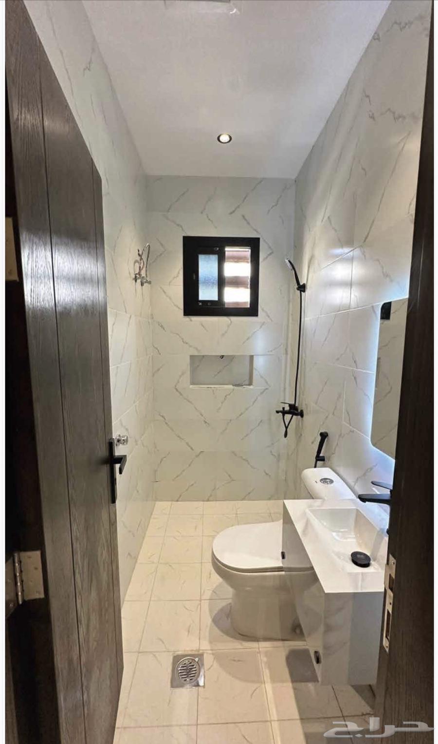 شقة 5 غرف في الصفا 3