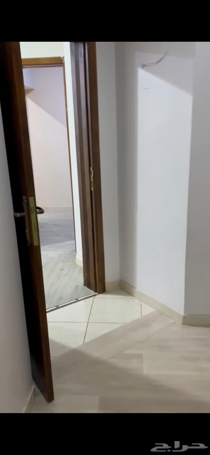 شقة  في الملك فهد 2